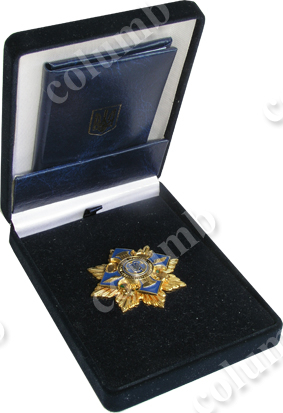 Order case with a flocked lodgment and compartment for a certificate in a case cover