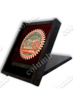Medal in a wooden case "Donbassenergo 85 years"