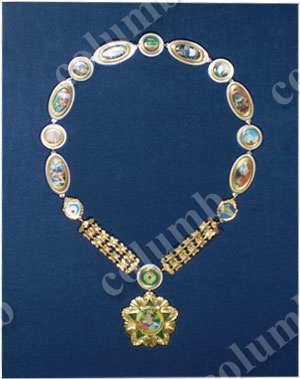 Anniversary variant of a chain (collar)